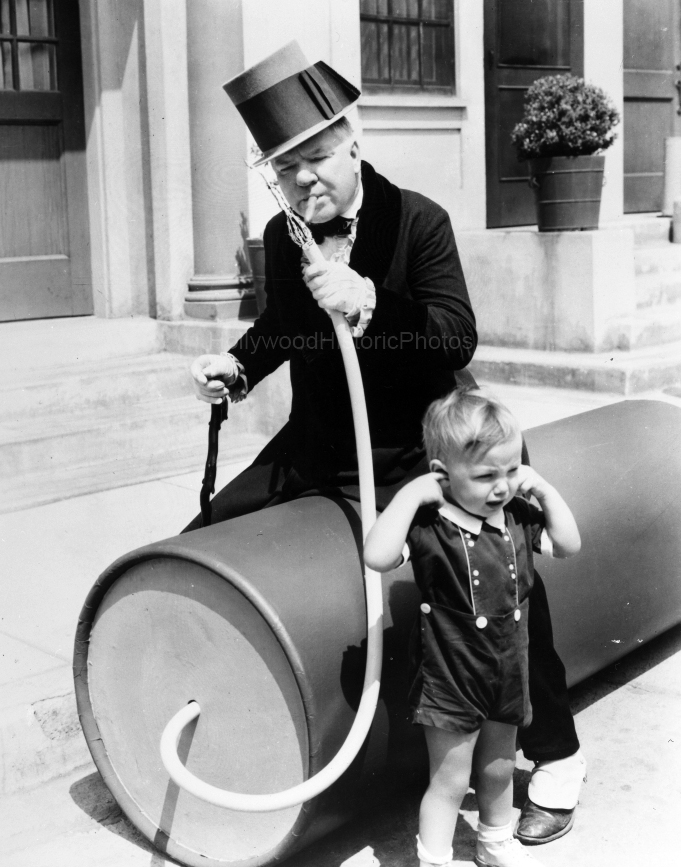1934 with Baby LeRoy wm.jpg